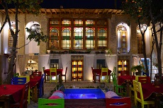 Emarat Haftrang Guesthouse in Shiraz