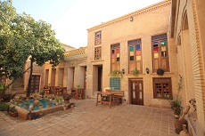 Mahmonir Guesthouse in Shiraz