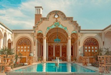 Yasmin Raheb Historic Hotel