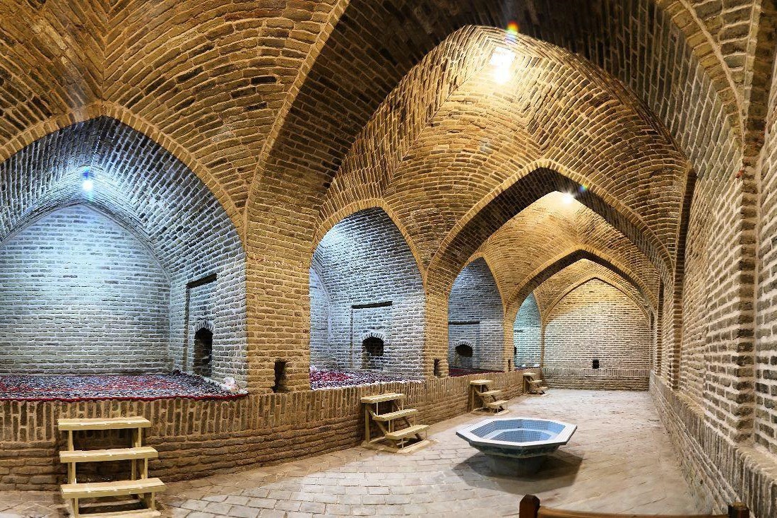 Abouzeidabad Caravanserai Hotel in Kashan
