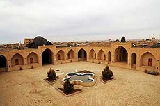 Abouzeidabad Caravanserai Hotel