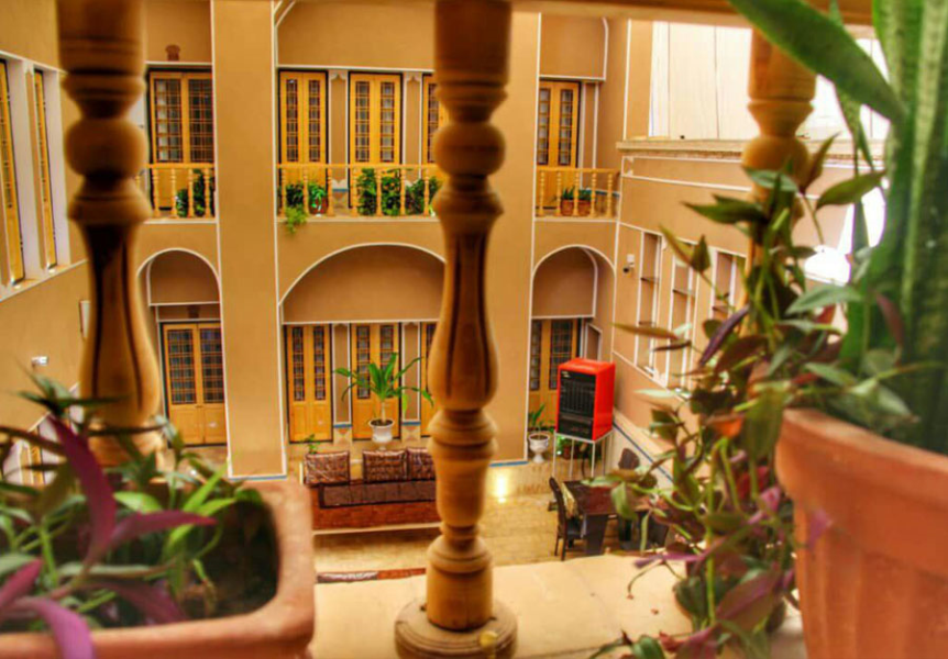 Almas Hotel in Yazd