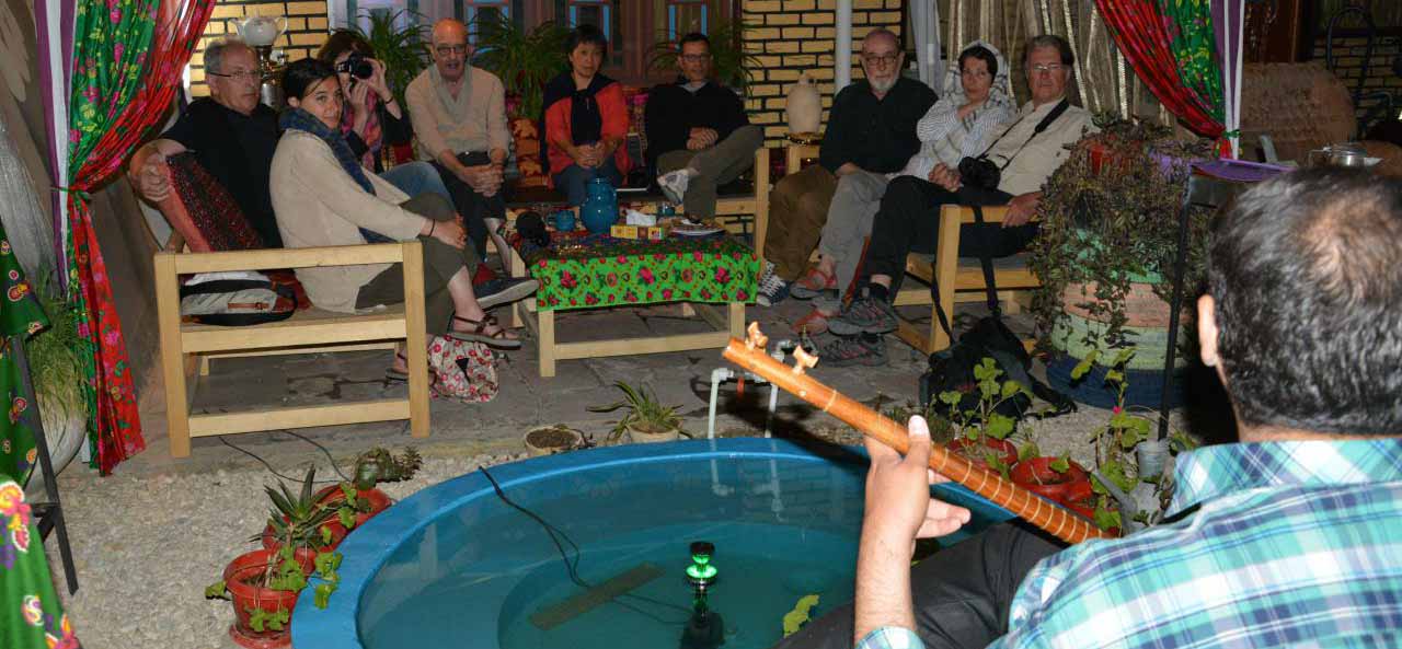 Amaday Hostel in Hamadan