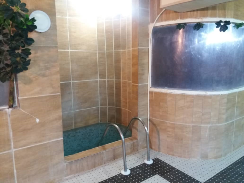 Arian Apartment Hotel in Shiraz