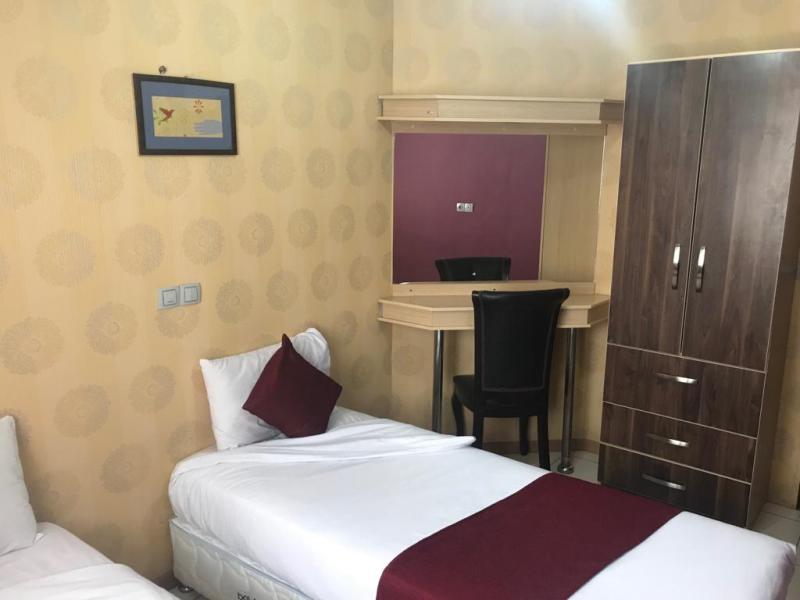 Arian Apartment Hotel in Shiraz