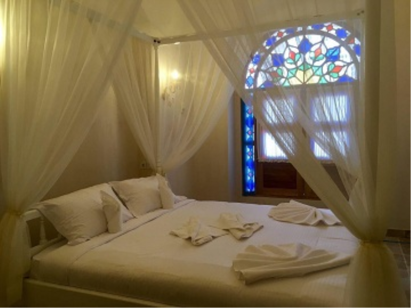 Ariana Hotel Spa in Kashan