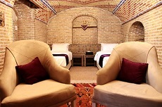 Behrouzi Hotel in Qazvin