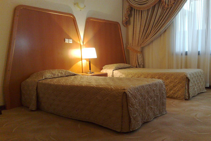 Chabahar Laleh International Hotel