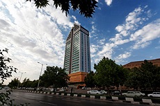 Chamran Grand Hotel