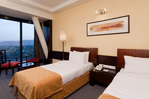 Chamran Grand Hotel