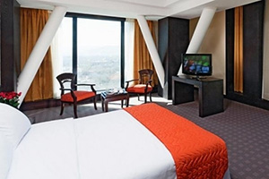 Chamran Grand Hotel