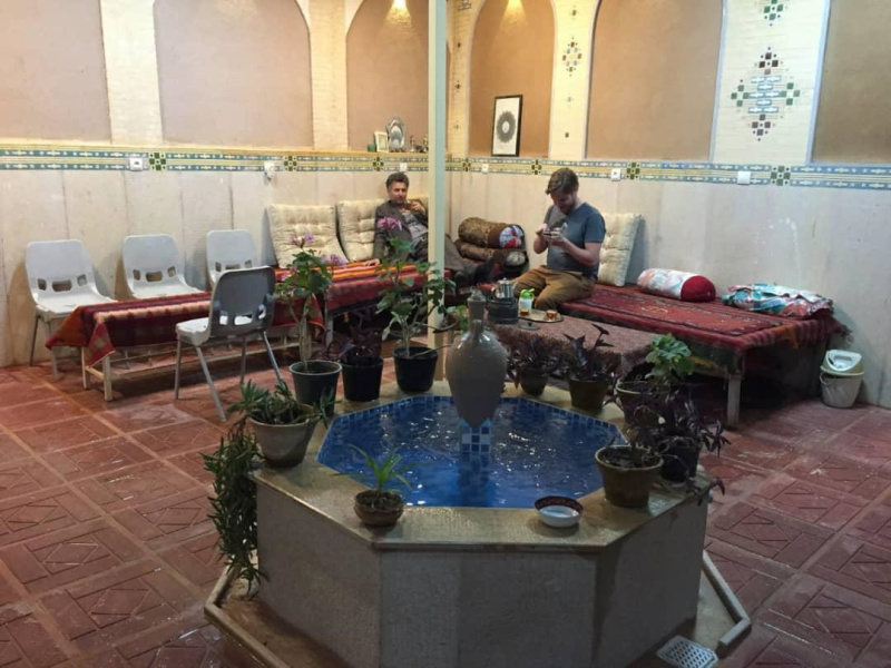 Golshan Hostel in Shiraz