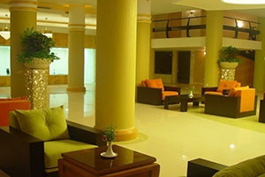 Homa Hotel in Bandar Abbas