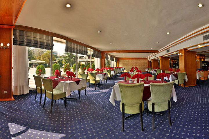 Homa Hotel in Tehran