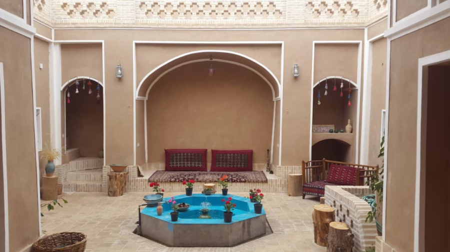 Kheshtomah Ecolodge in Ardakan