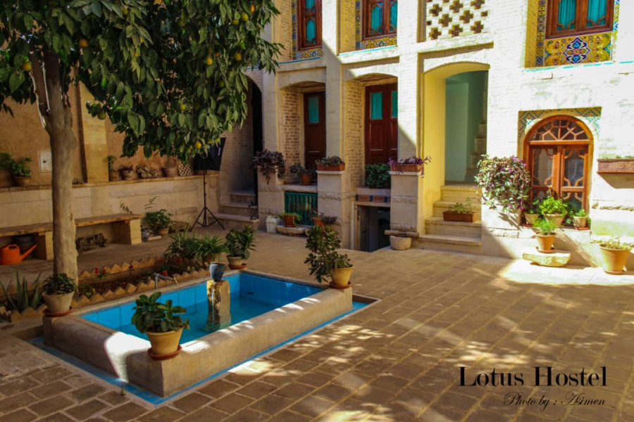 Lotus Hostel in Shiraz