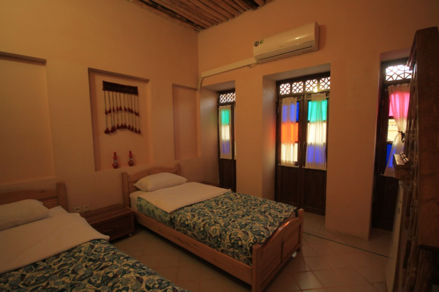 Mahmonir Guesthouse in Shiraz