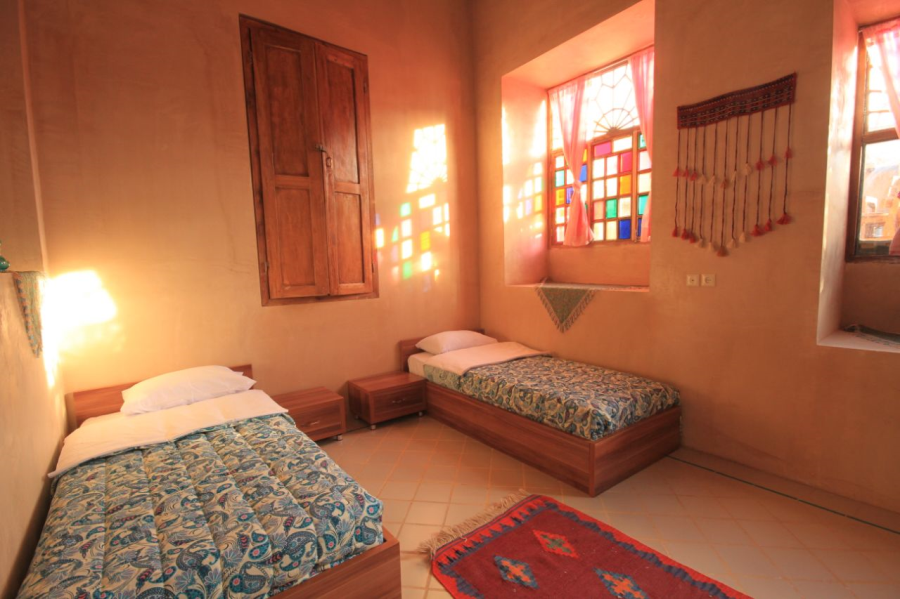Mahmonir Guesthouse in Shiraz