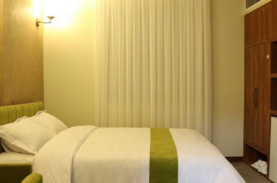 Minoo Hotel in Qazvin