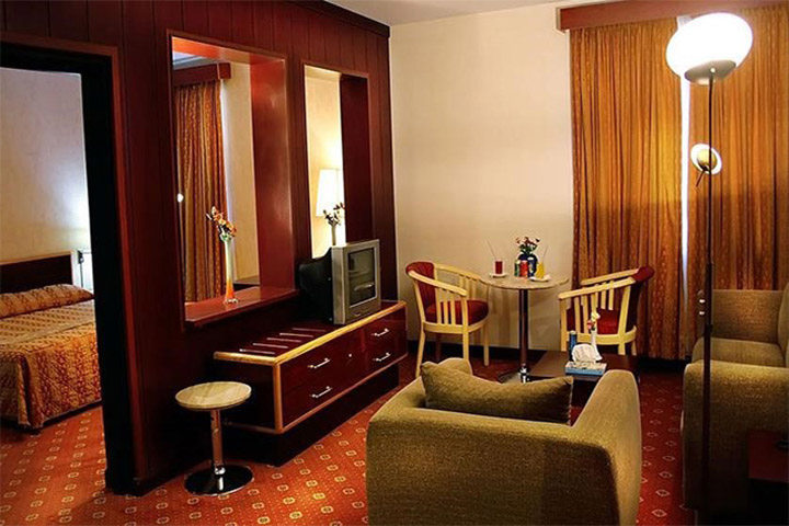 Parsian Azadi Hotel in Abadan