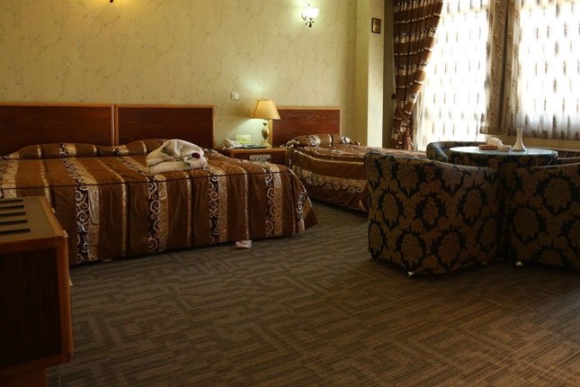 Parsian Azadi Hotel in Isfahan