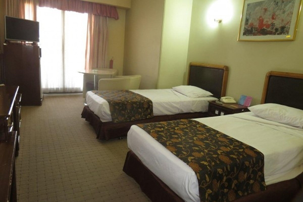 Parsian Azadi Hotel in Yasuj
