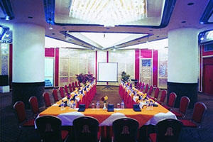 Parsian Khazar Hotel’s Amenities