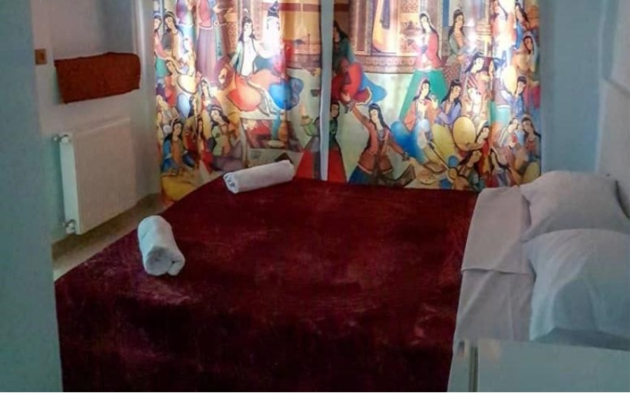 Pasin Traditional Hotel