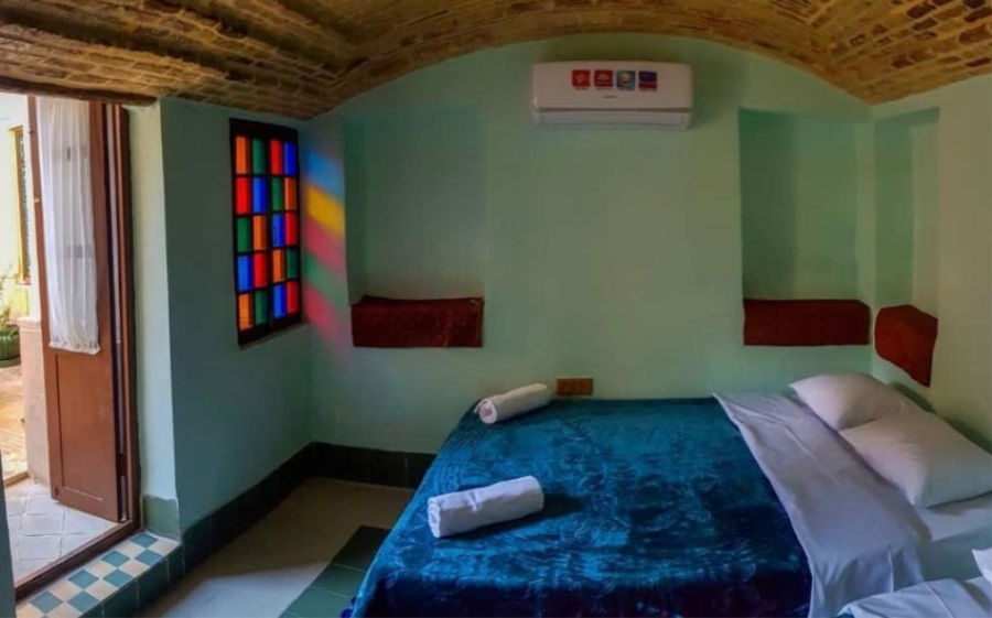 Pasin Traditional Hotel