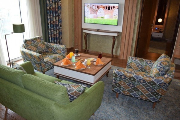 Parsian Azadi Hotel in Ramsar