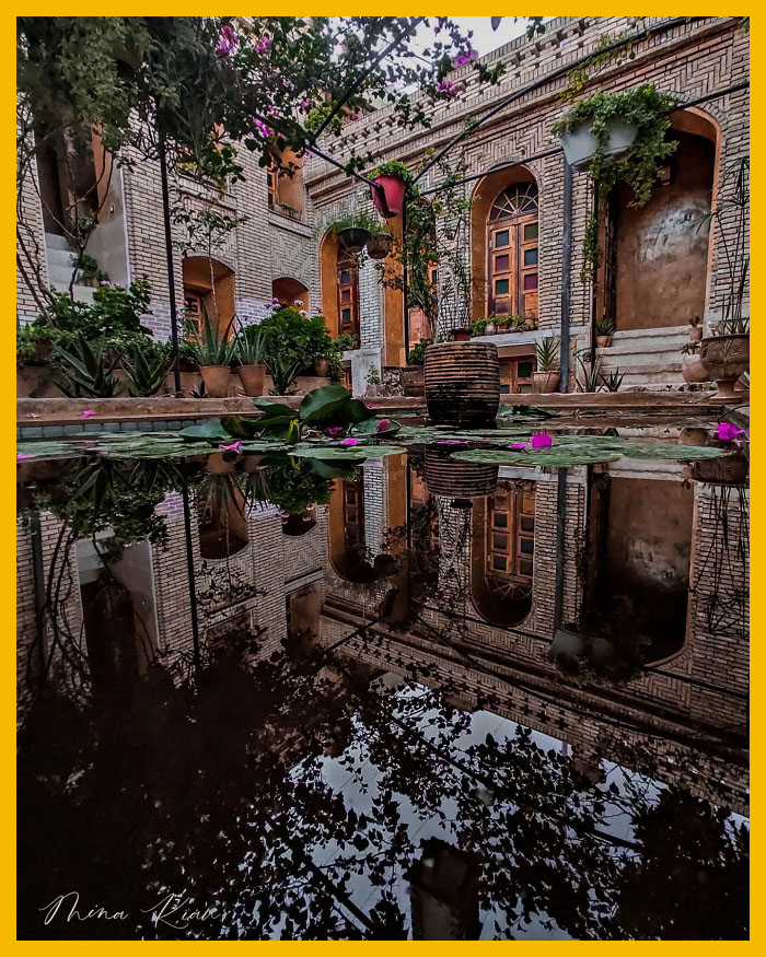 Shiraz Traditional Hotel