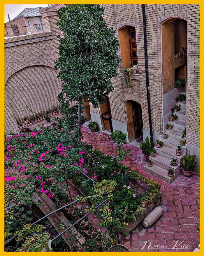 Shiraz Traditional Hotel