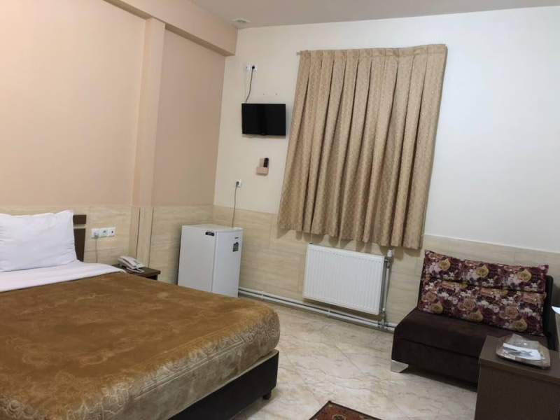 Razhia Hotel in Qazvin