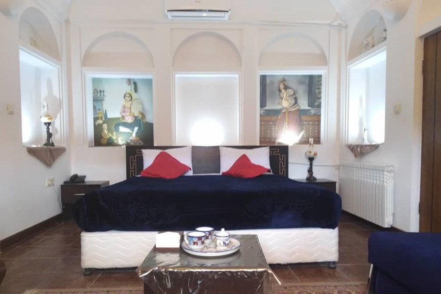 Royay Ghadim Hotel
