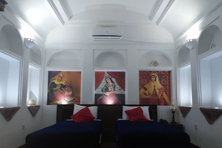 Royay Ghadim Hotel