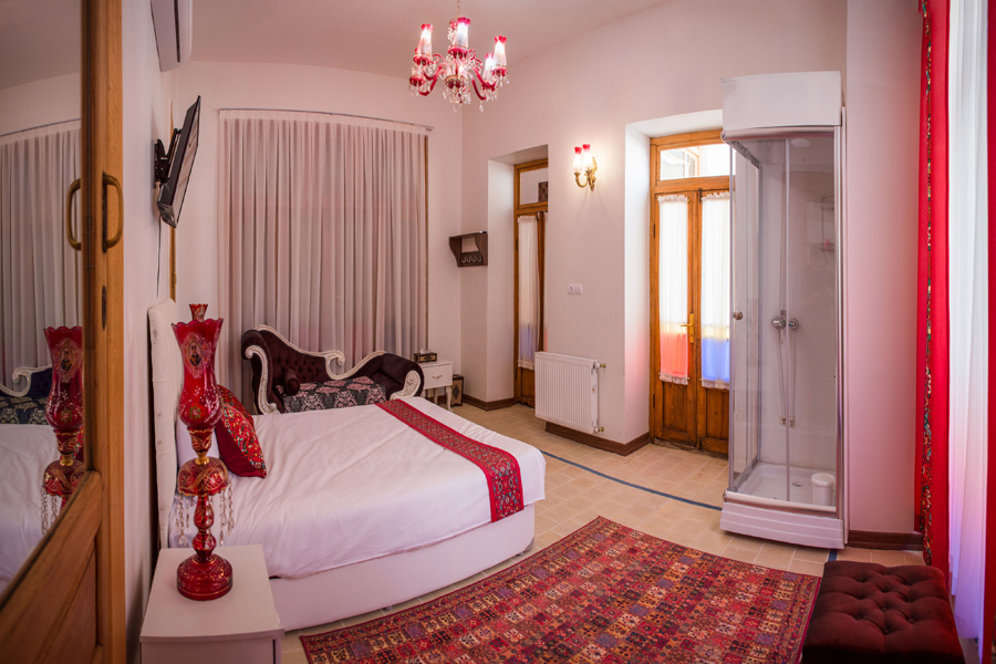 Saraye Safir Hotel