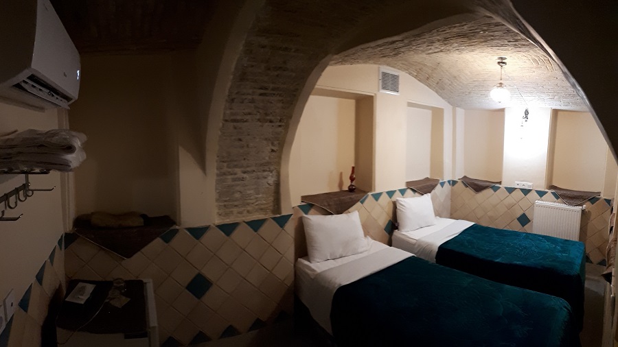 Sepehr Traditional Hotel