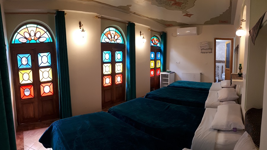 Sepehr Traditional Hotel