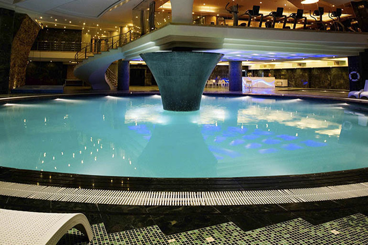 Shiraz Grand Hotel