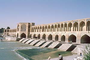 Si-o-se-pol and Khaju Bridges
