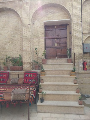 Sirah Traditional Guesthouse in Shiraz