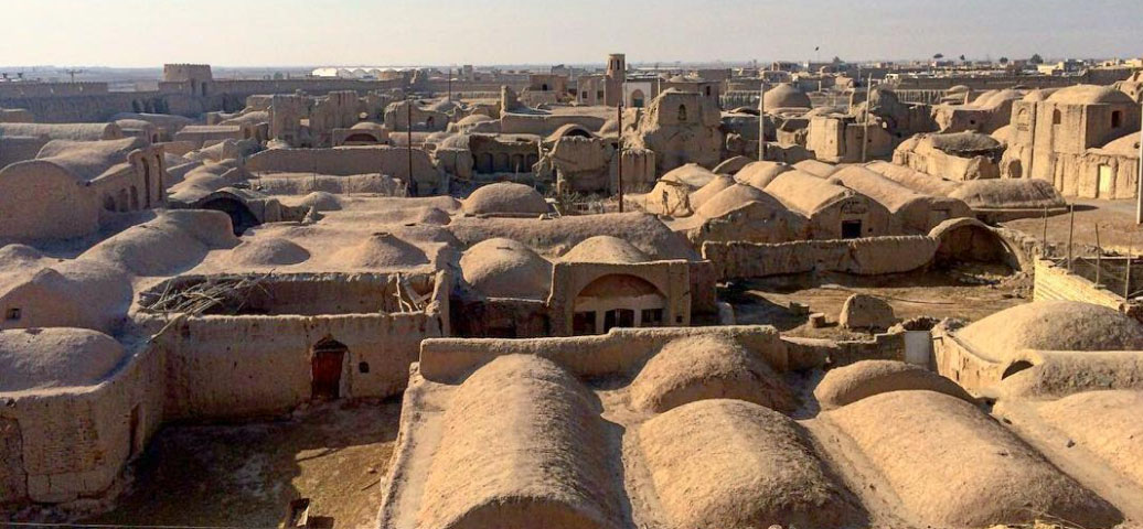 Iran Varzaneh Desert Tour 