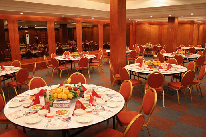 Zanjan Grand Hotel