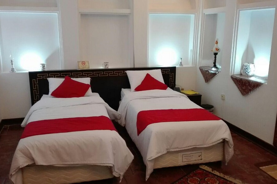 Royay Ghadim Hotel in Yazd