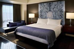qom hotels